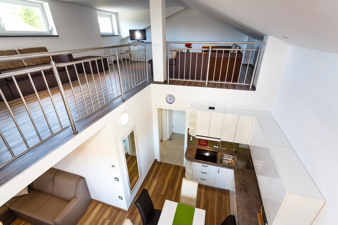 Apartments Vlado คิร์ก ภายนอก รูปภาพ