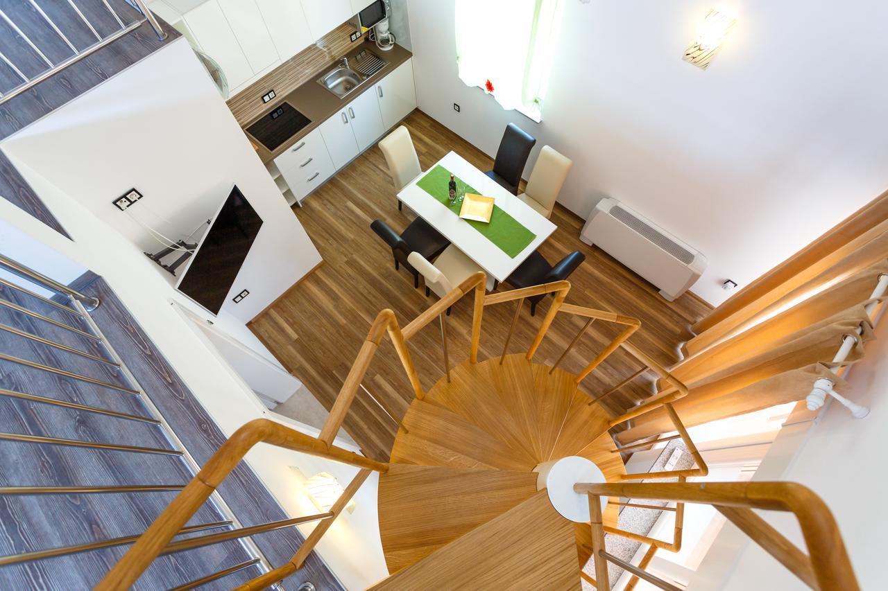 Apartments Vlado คิร์ก ภายนอก รูปภาพ